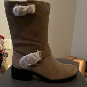 NIB Vince Camuto Milan boot